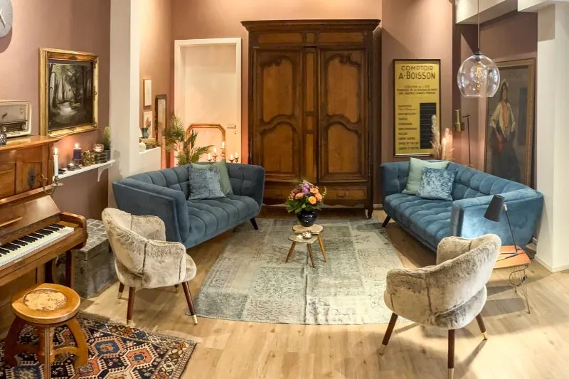Lounge- und Besprechungsbereich der Seminarlocation Fürth